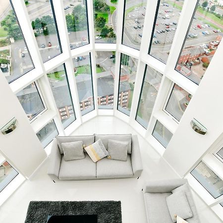 Just Stay Wales - Meridian Quay Penthouses سوانسي المظهر الخارجي الصورة