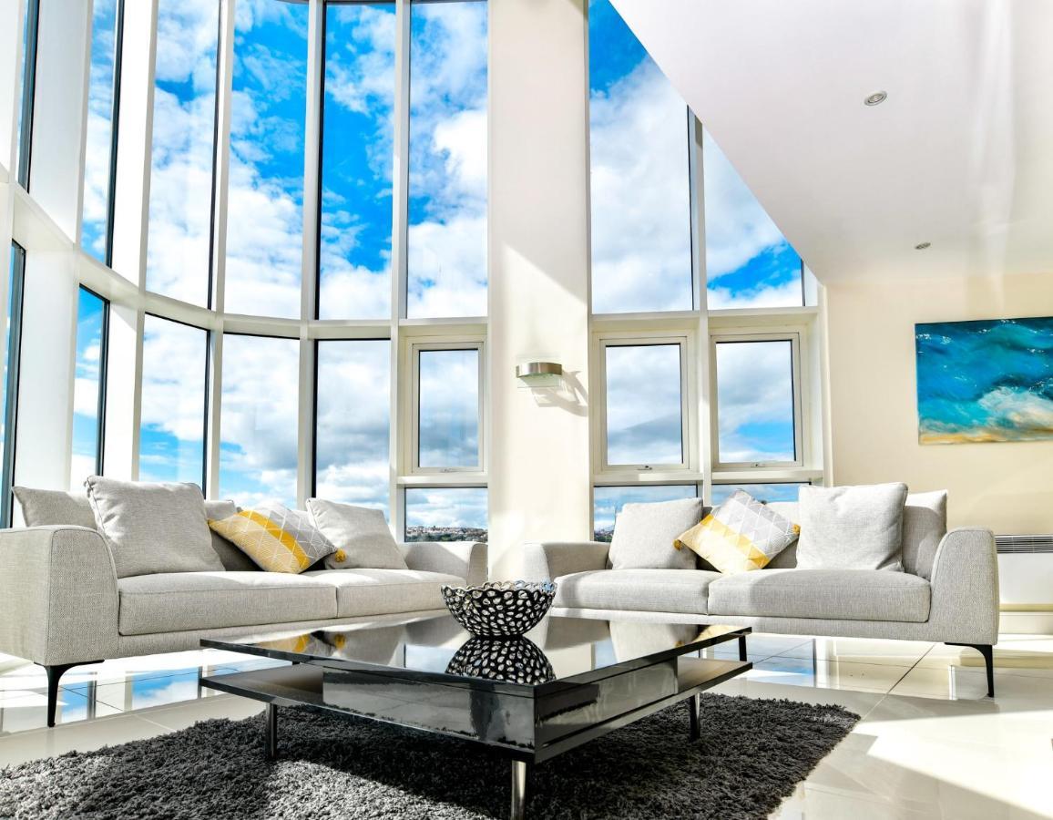 Just Stay Wales - Meridian Quay Penthouses سوانسي المظهر الخارجي الصورة