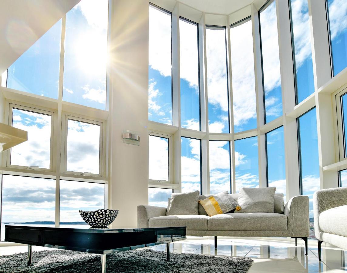 Just Stay Wales - Meridian Quay Penthouses سوانسي المظهر الخارجي الصورة