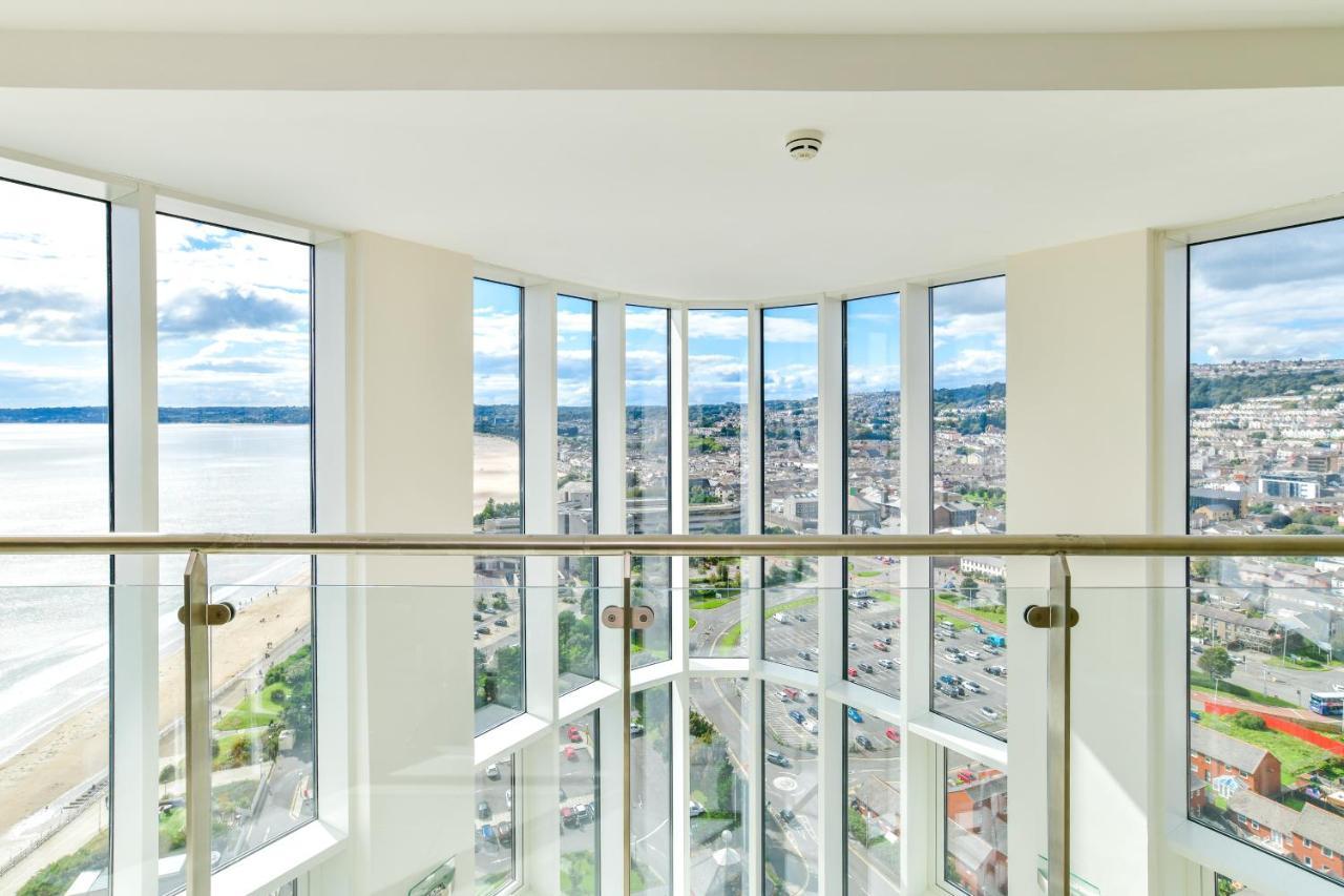 Just Stay Wales - Meridian Quay Penthouses سوانسي المظهر الخارجي الصورة