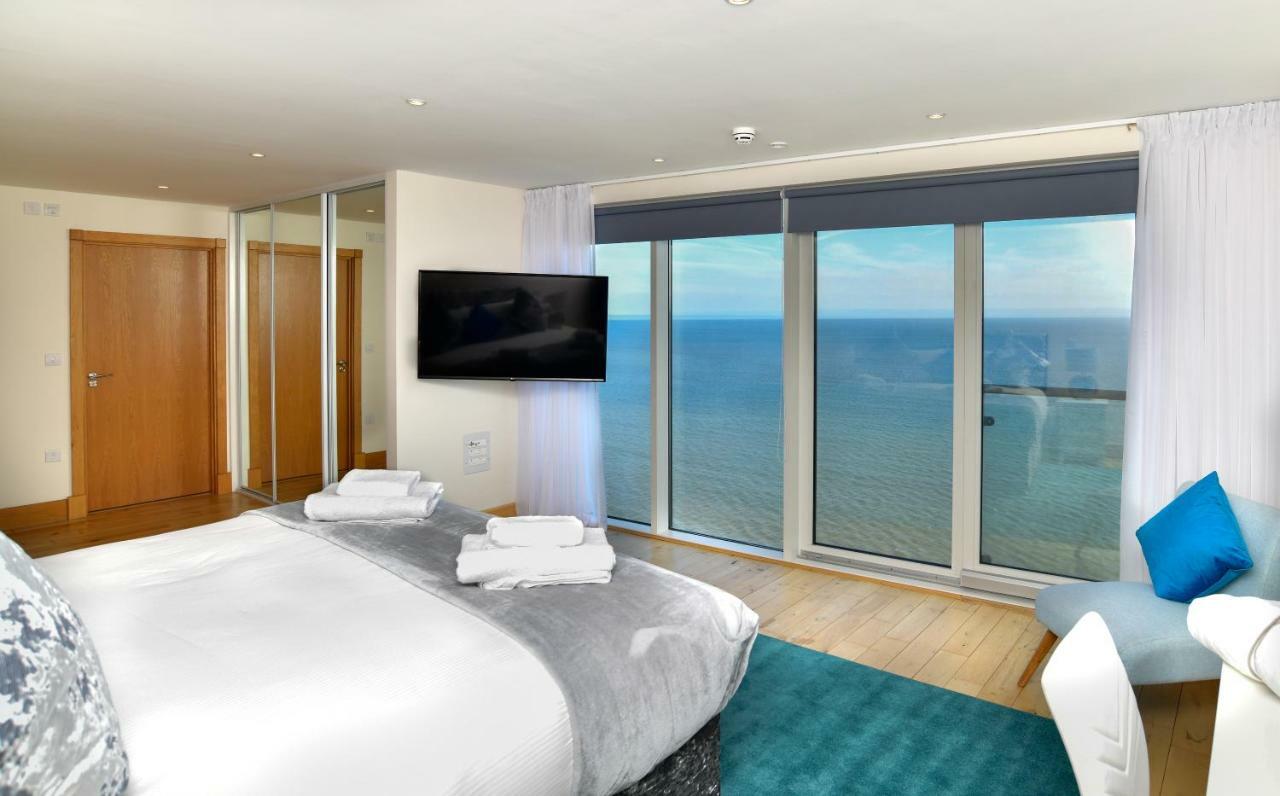 Just Stay Wales - Meridian Quay Penthouses سوانسي المظهر الخارجي الصورة