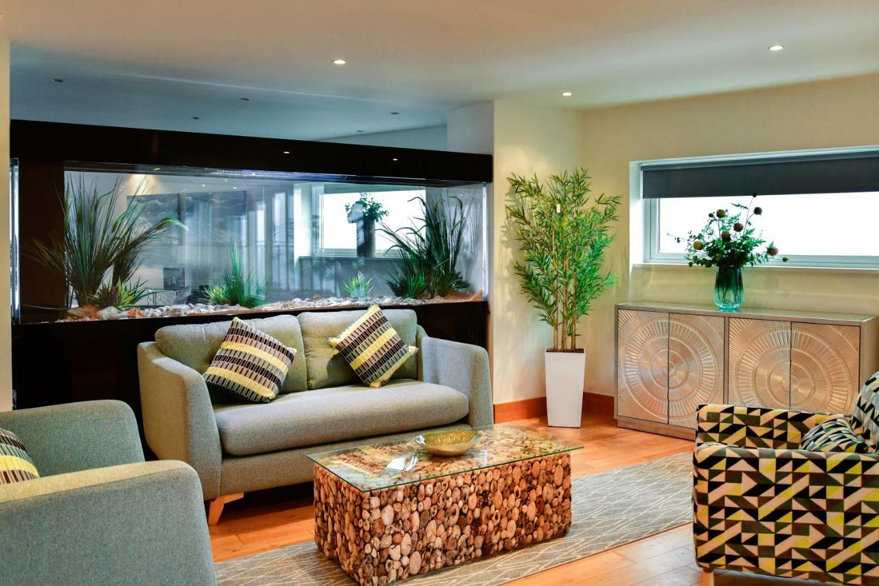 Just Stay Wales - Meridian Quay Penthouses سوانسي المظهر الخارجي الصورة